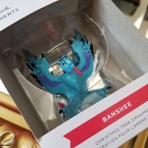 ❗Hallmark Avatar Banshee Ornament❗